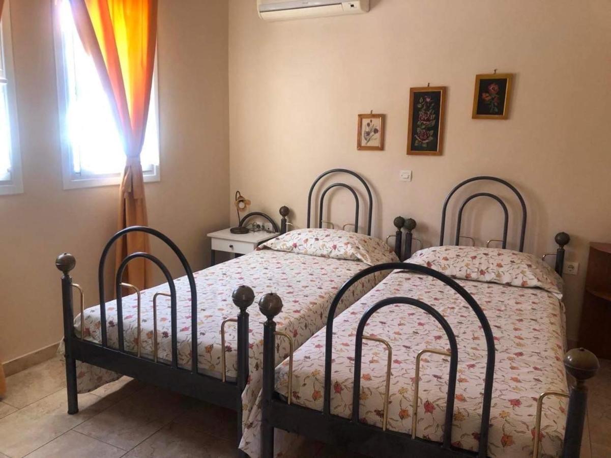 ארגאסי La Sirena Hotel מראה חיצוני תמונה